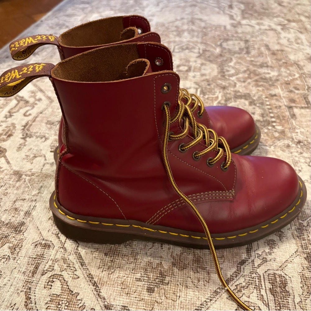 Dr. Martens Made In England Red Oxblood 1460 Boots Men’s Size 9 Women’s Size 10